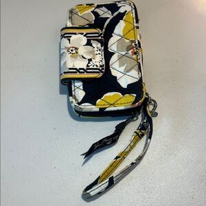 Vera Bradley Dogwood, Quilted Floral Wristlet in Black, Yellow, White